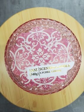 Scented Lychee Limone Candle - Pink Glass Jar